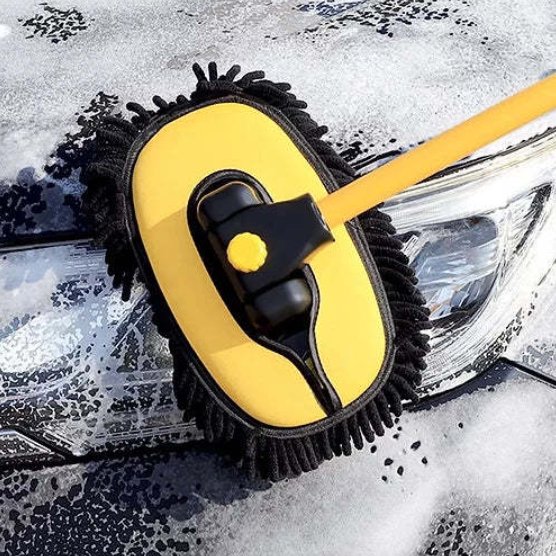 Telescopic Car Wash Mop in use