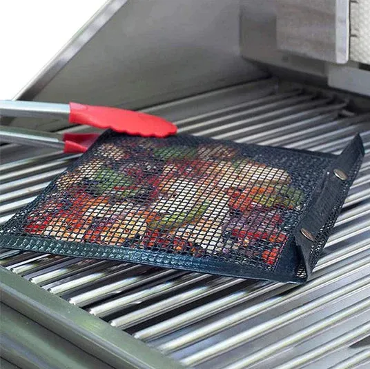 BBQ Mesh Bag in use